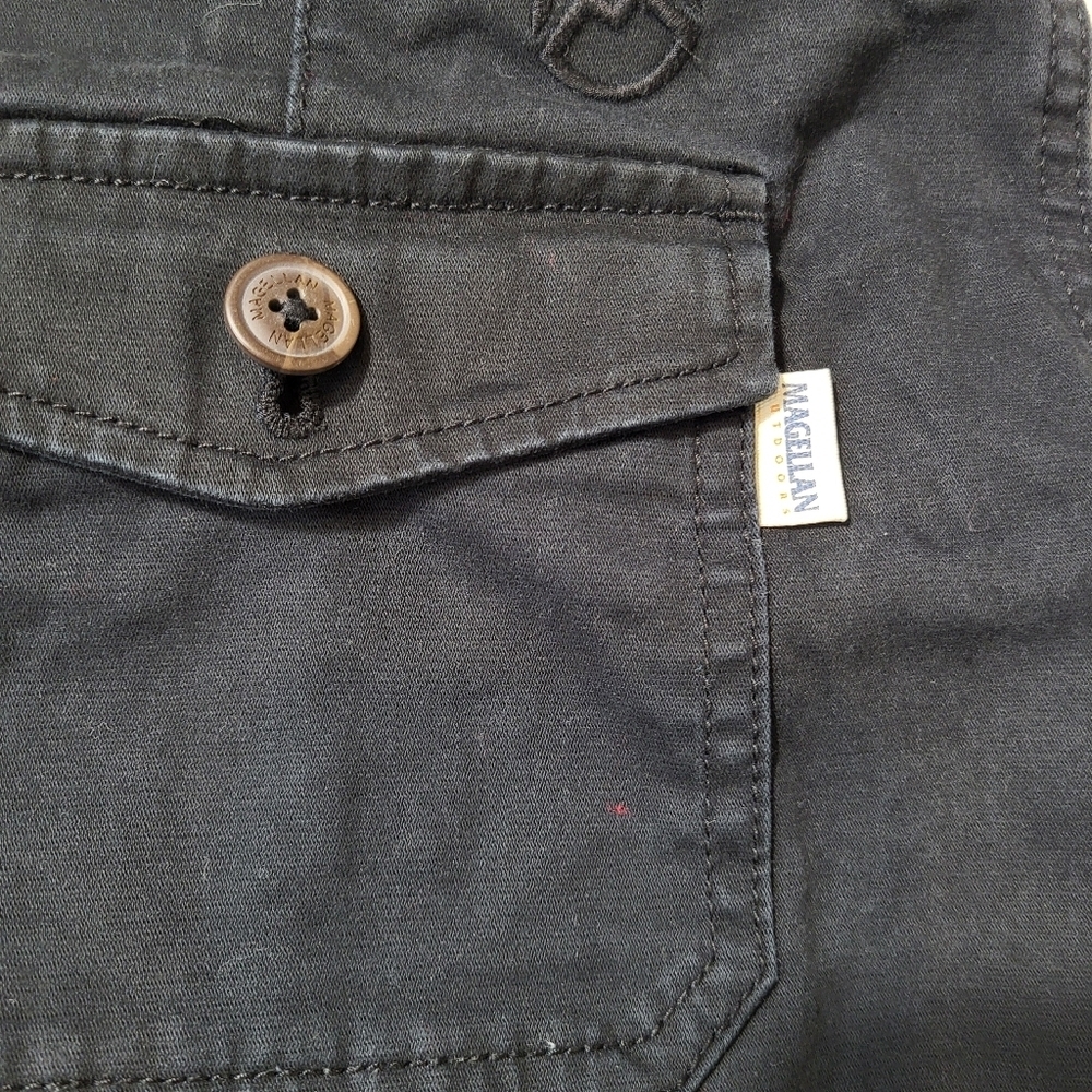 Magellan Outdoors Shorts Black Women's Size 10 - Picture 5 of 7